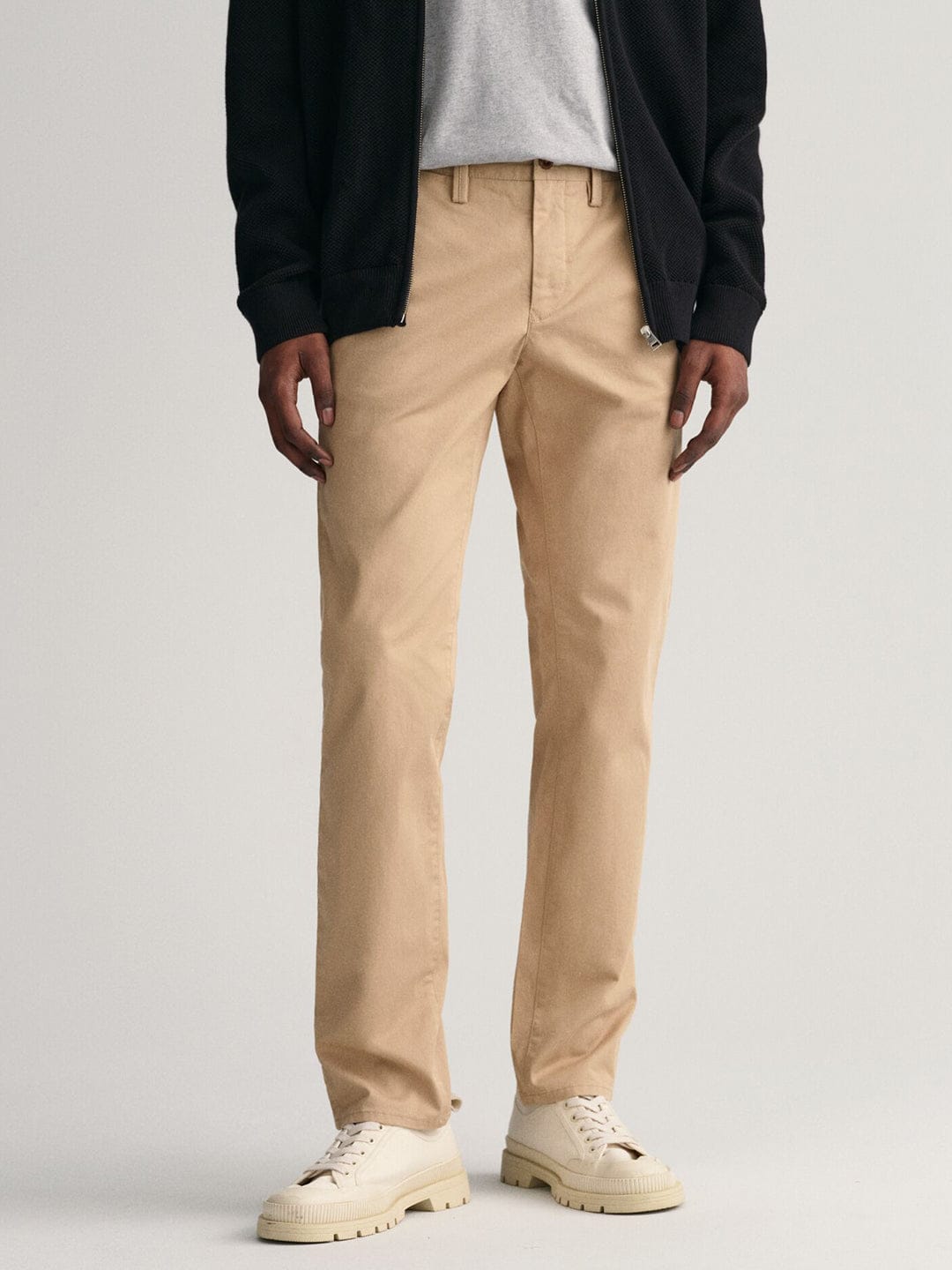 Gant Men Khaki Slim Fit Solid Trouser