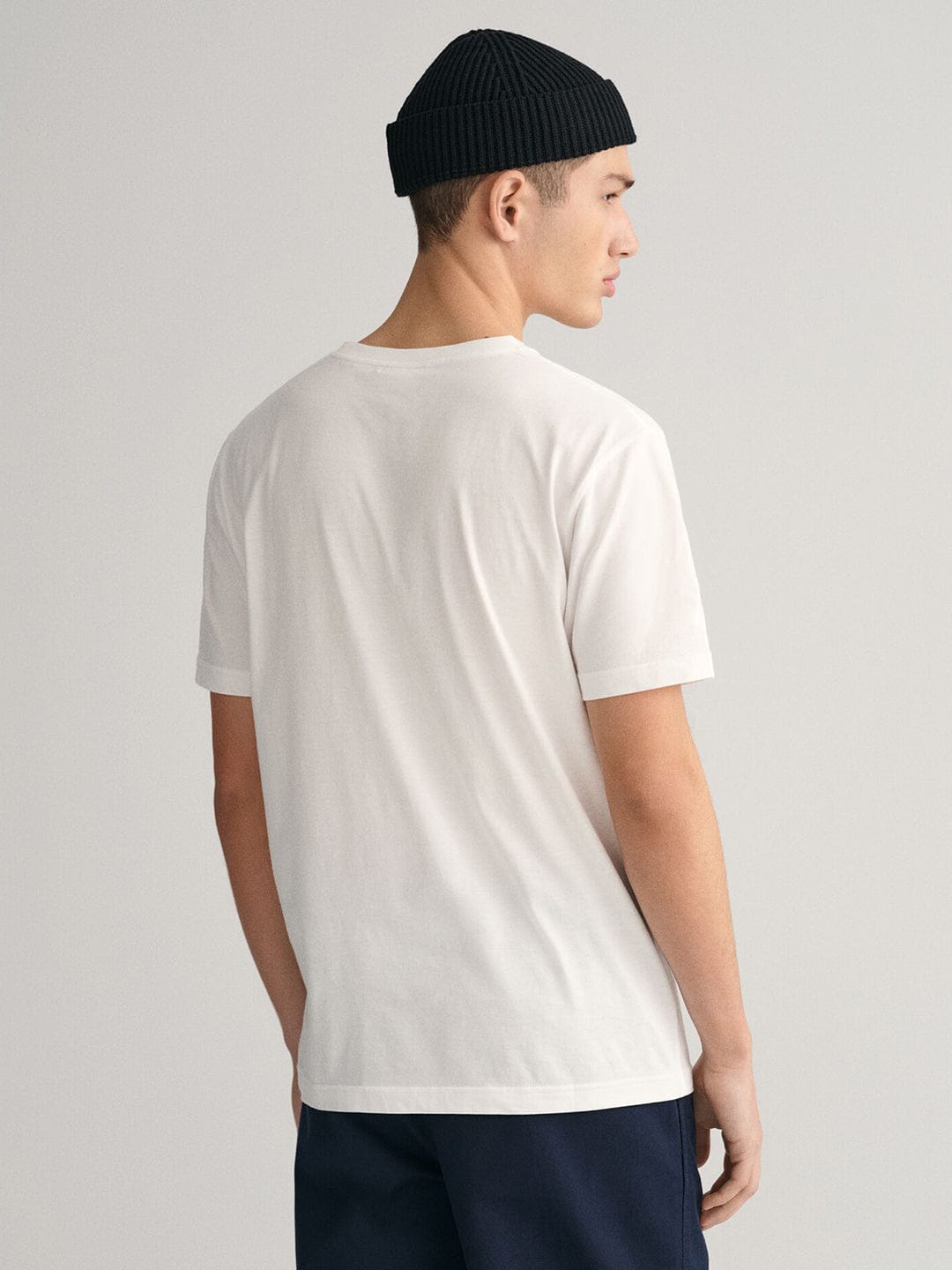 Gant Men White Solid Crew Neck Tshirt