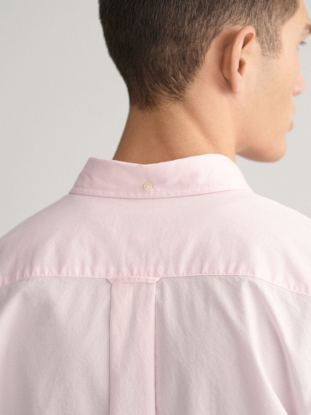 Gant Men Pink Solid Collar Shirt