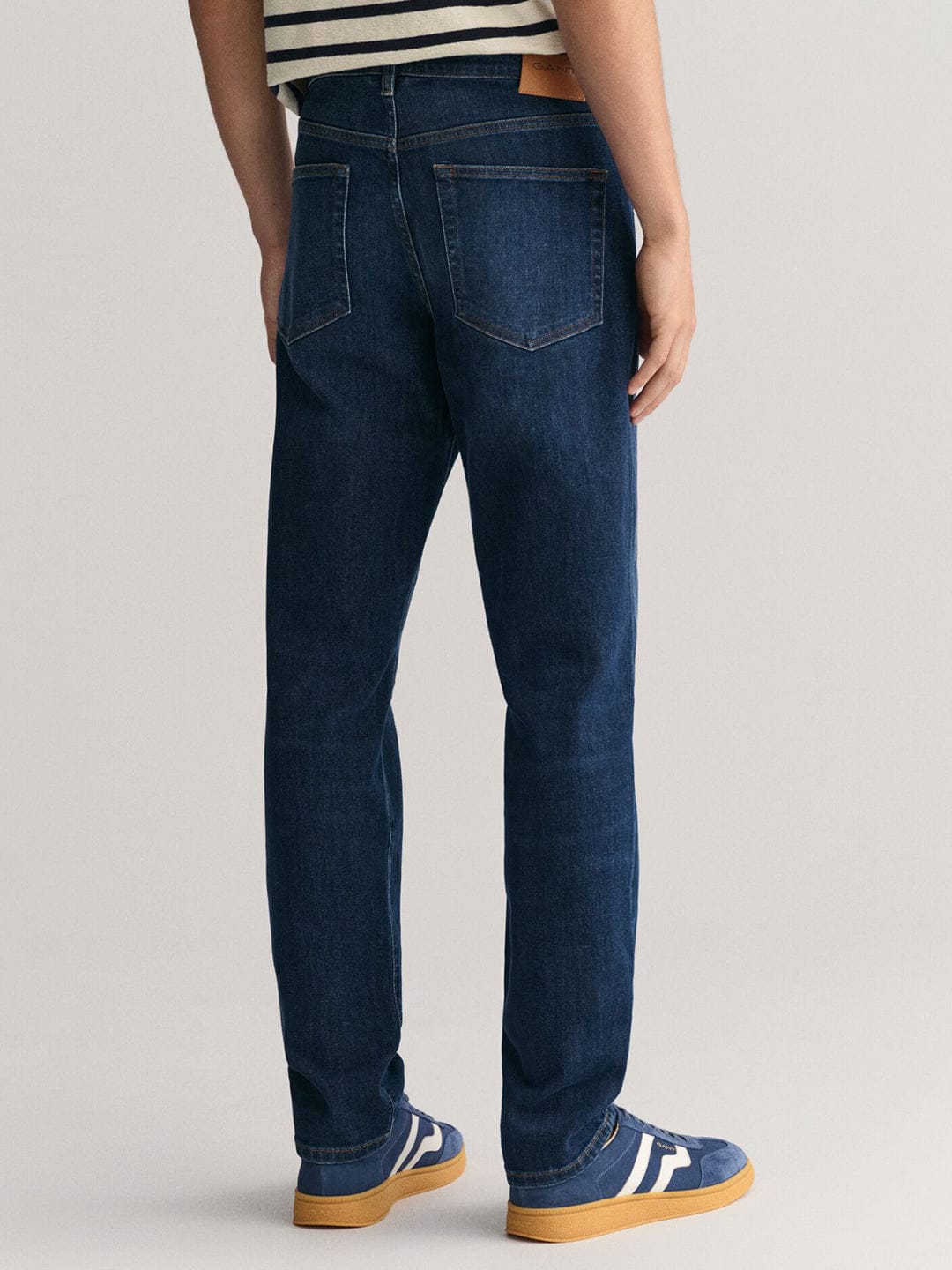 Gant Men Blue Slim Fit Washed Jeans