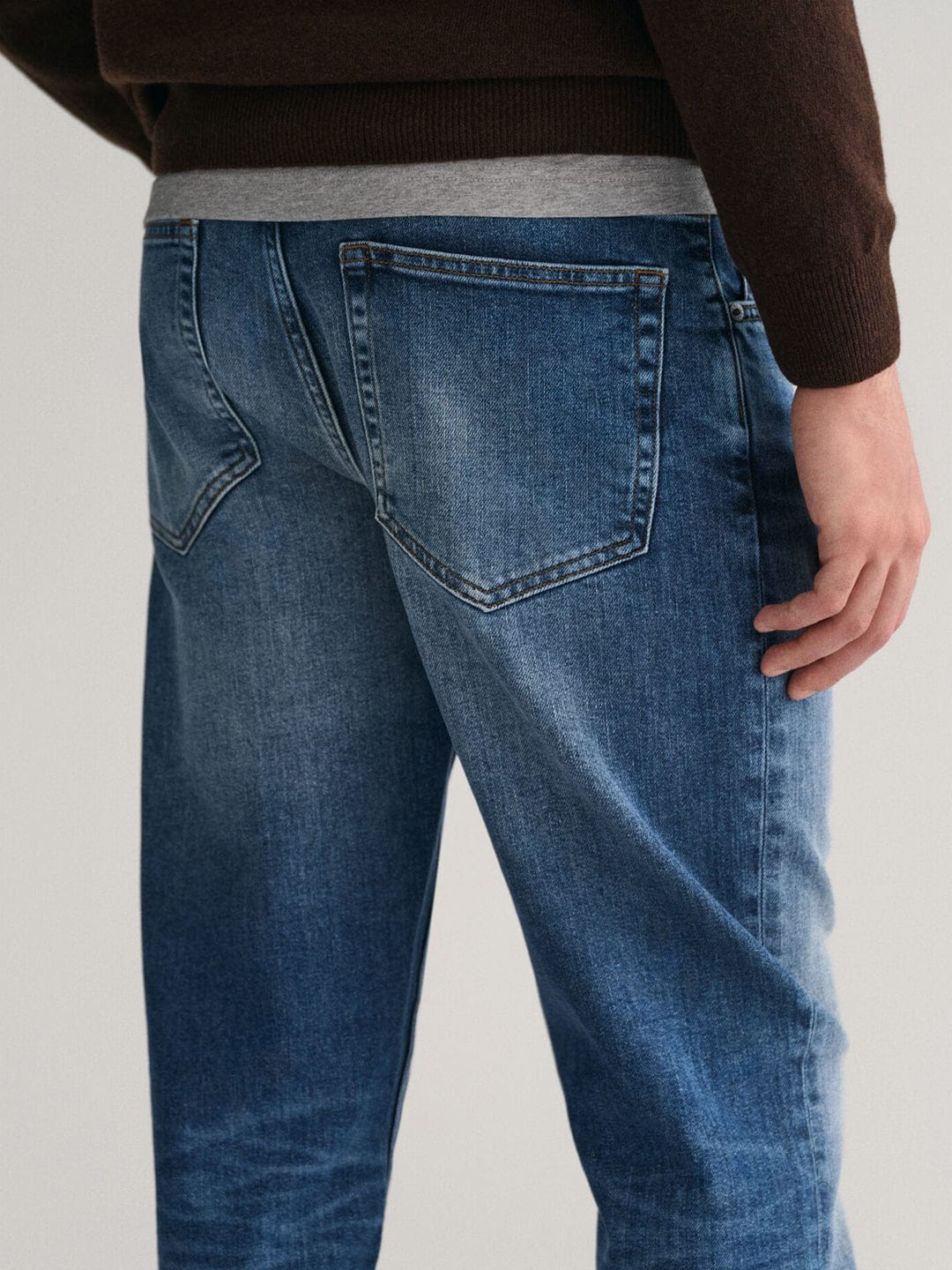 Gant Men Blue Slim Fit Washed Jeans