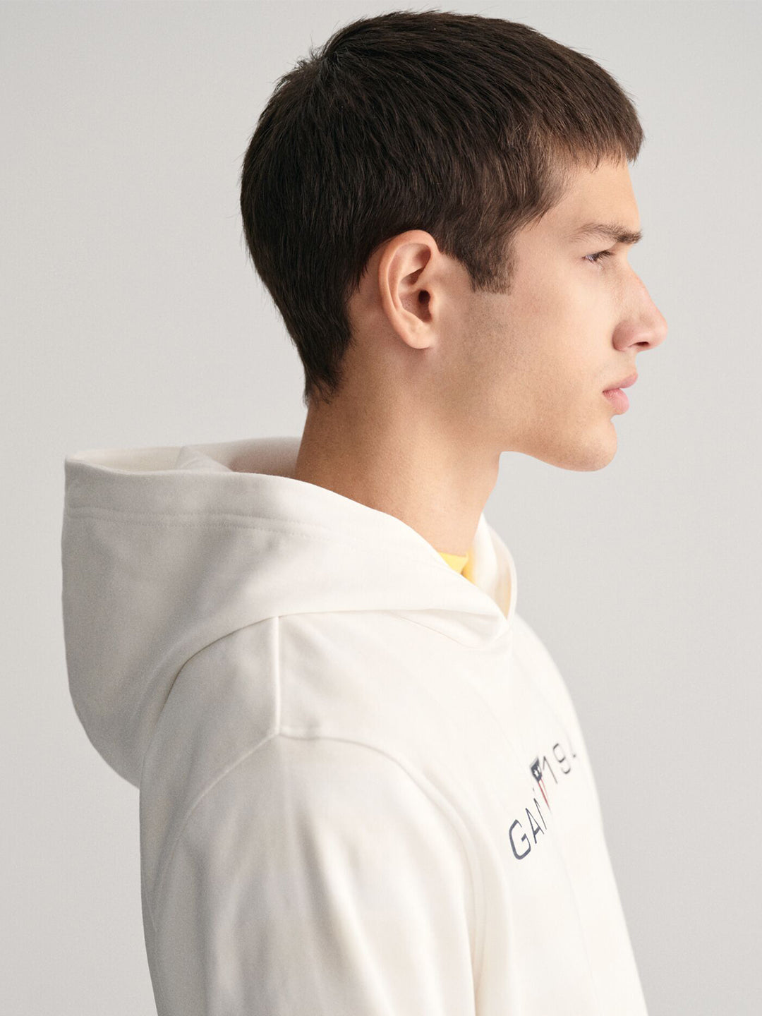 Gant Men Off White Solid Hooded Long Sleeves Sweatshirt
