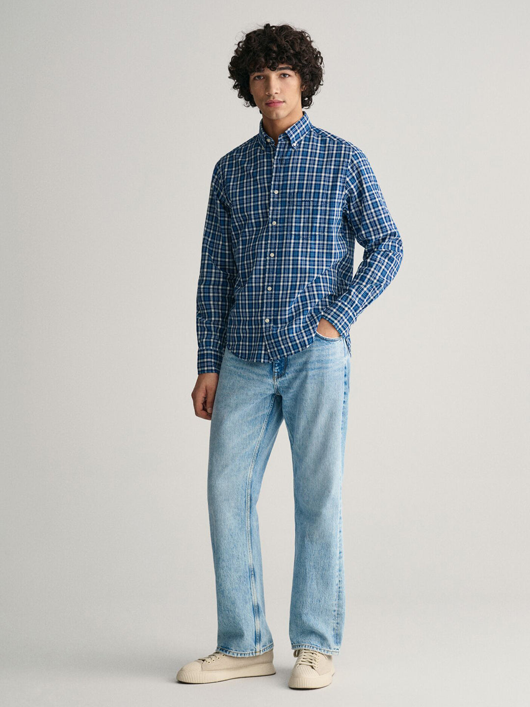 Gant Men Blue Checked Button Down Full Sleeves Shirt