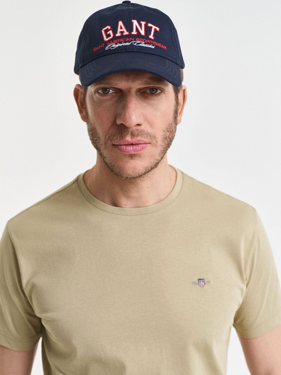 Gant Men Beige Solid Crew Neck Tshirt