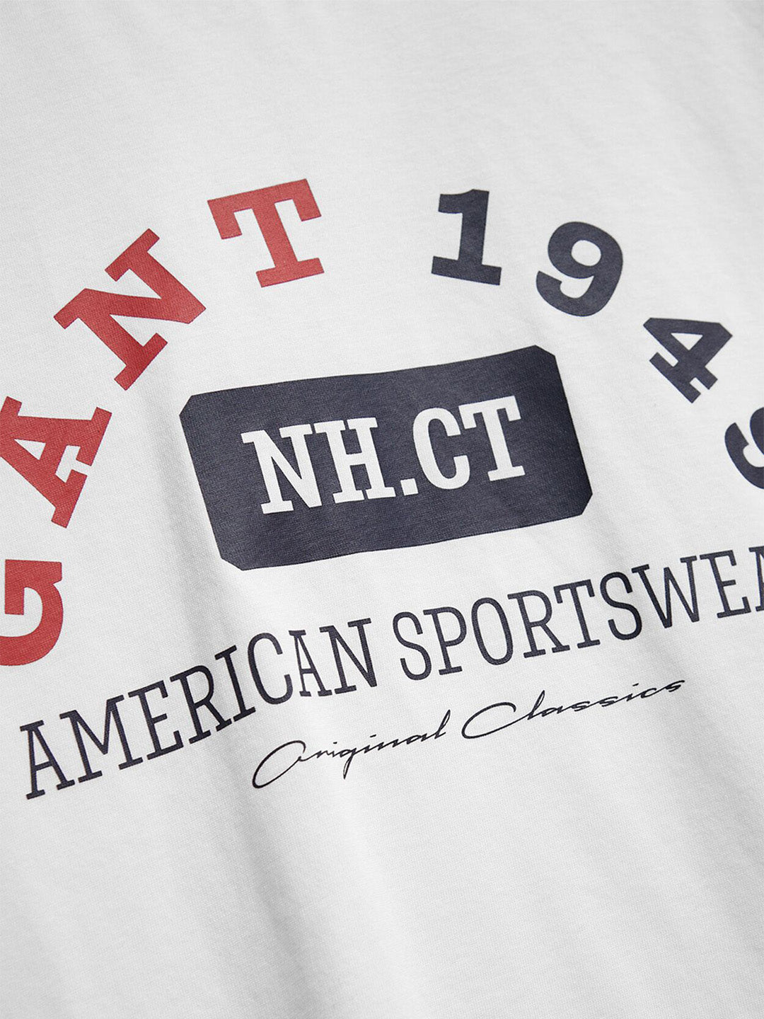 Gant Boys Cotton White Graphic T-Shirt