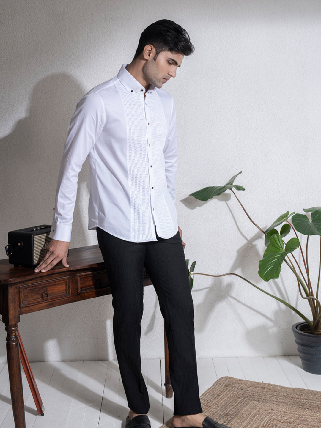 Abkasa Men White Collar Shirt