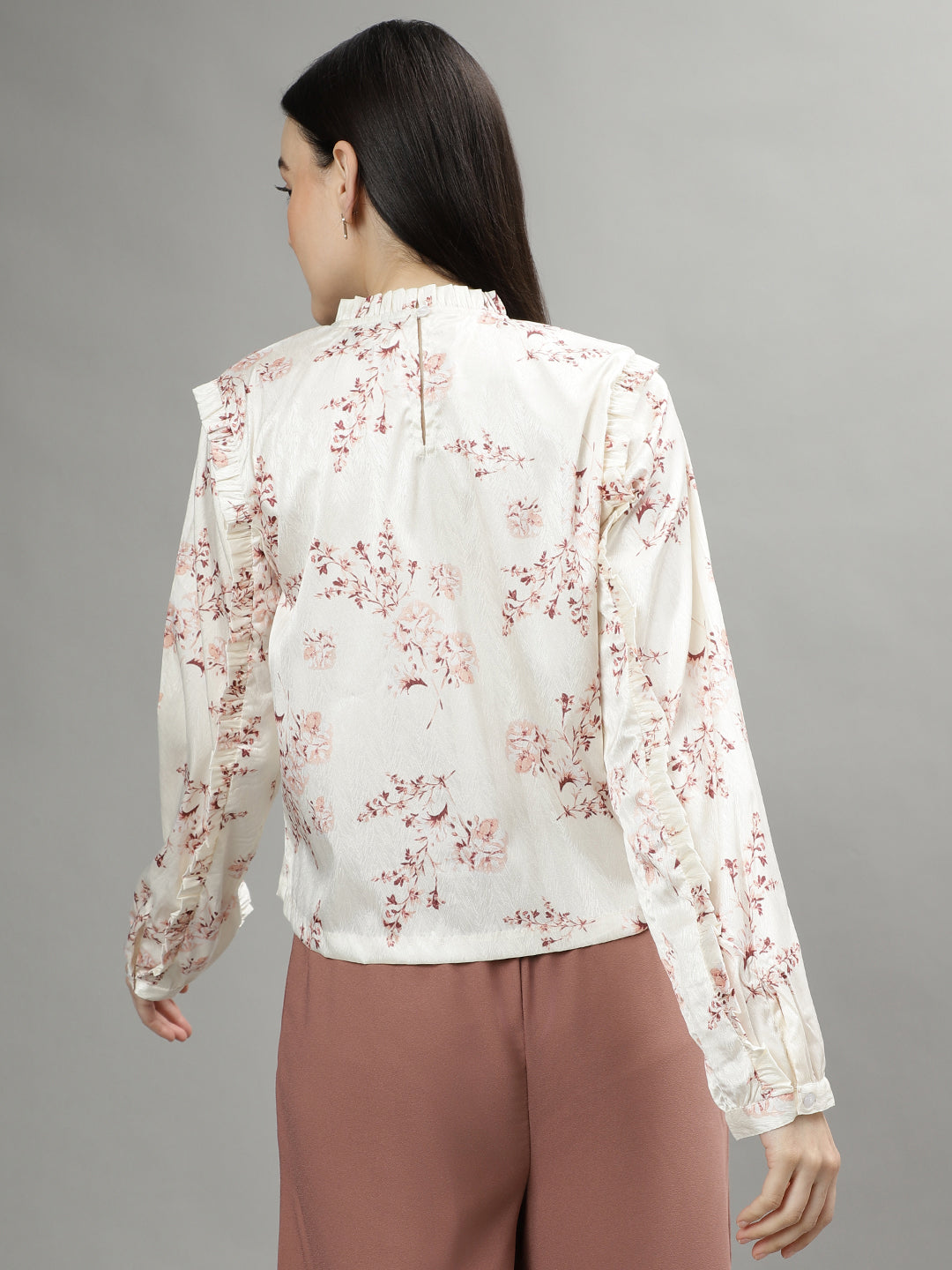 Centrestage Women Printed Round Neck Long Sleeves Top