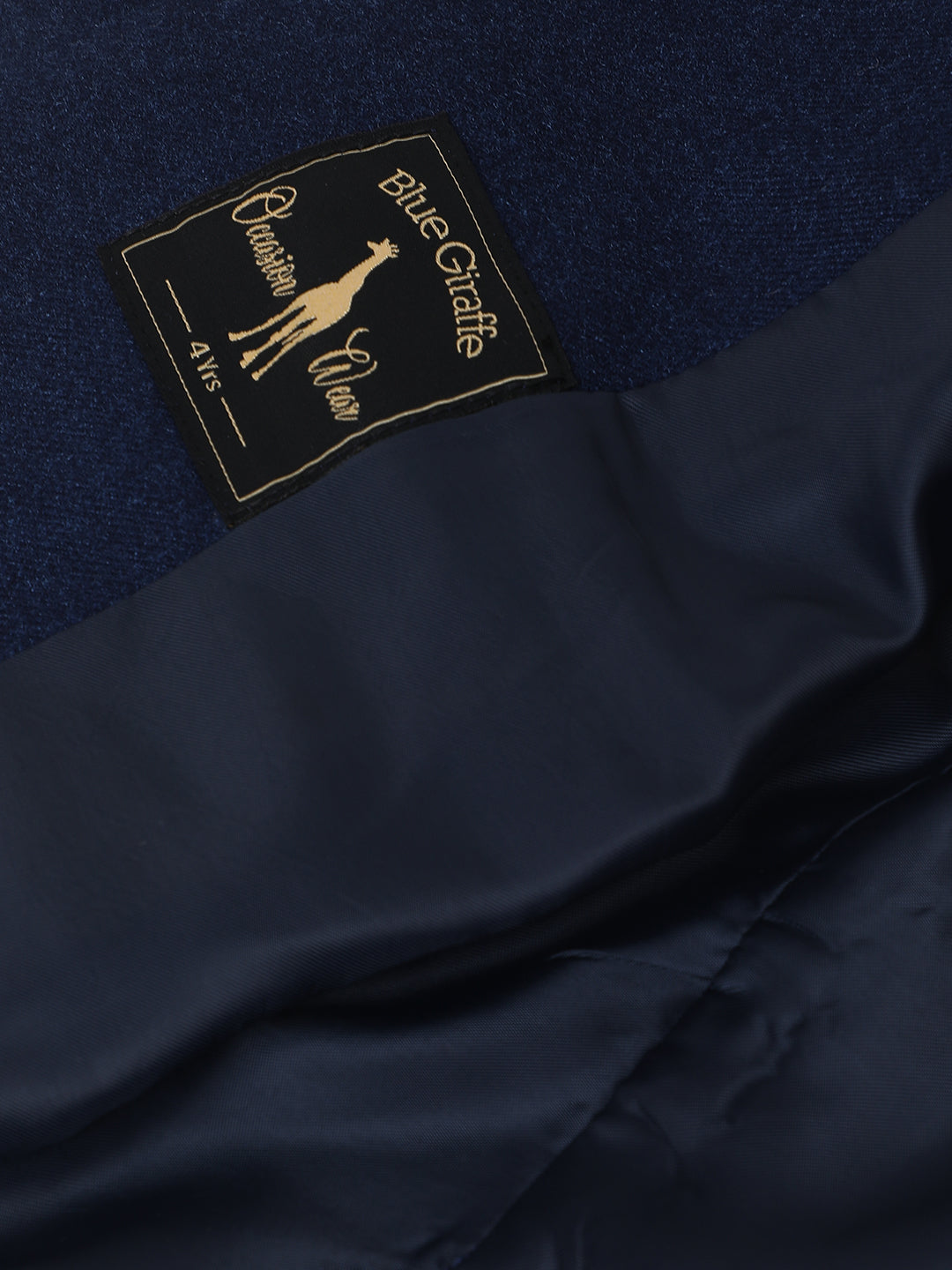 Blue Giraffe Boys Solid Full Sleeves Notched Lapel Blazer