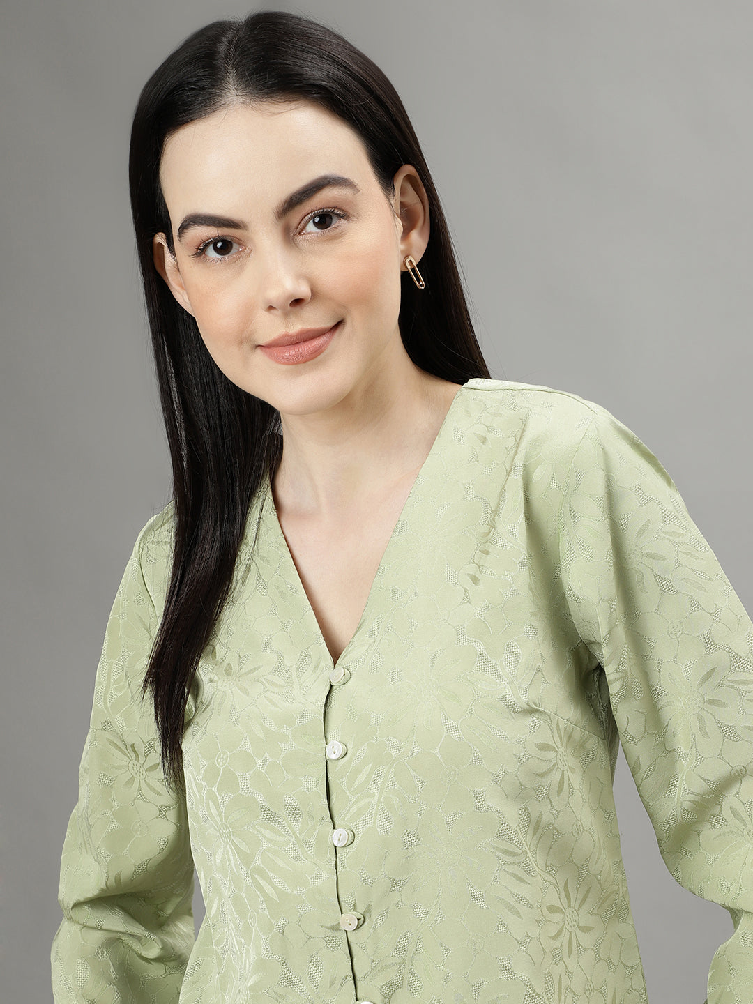 Centrestage Women Printed V Neck Long Sleeves Top