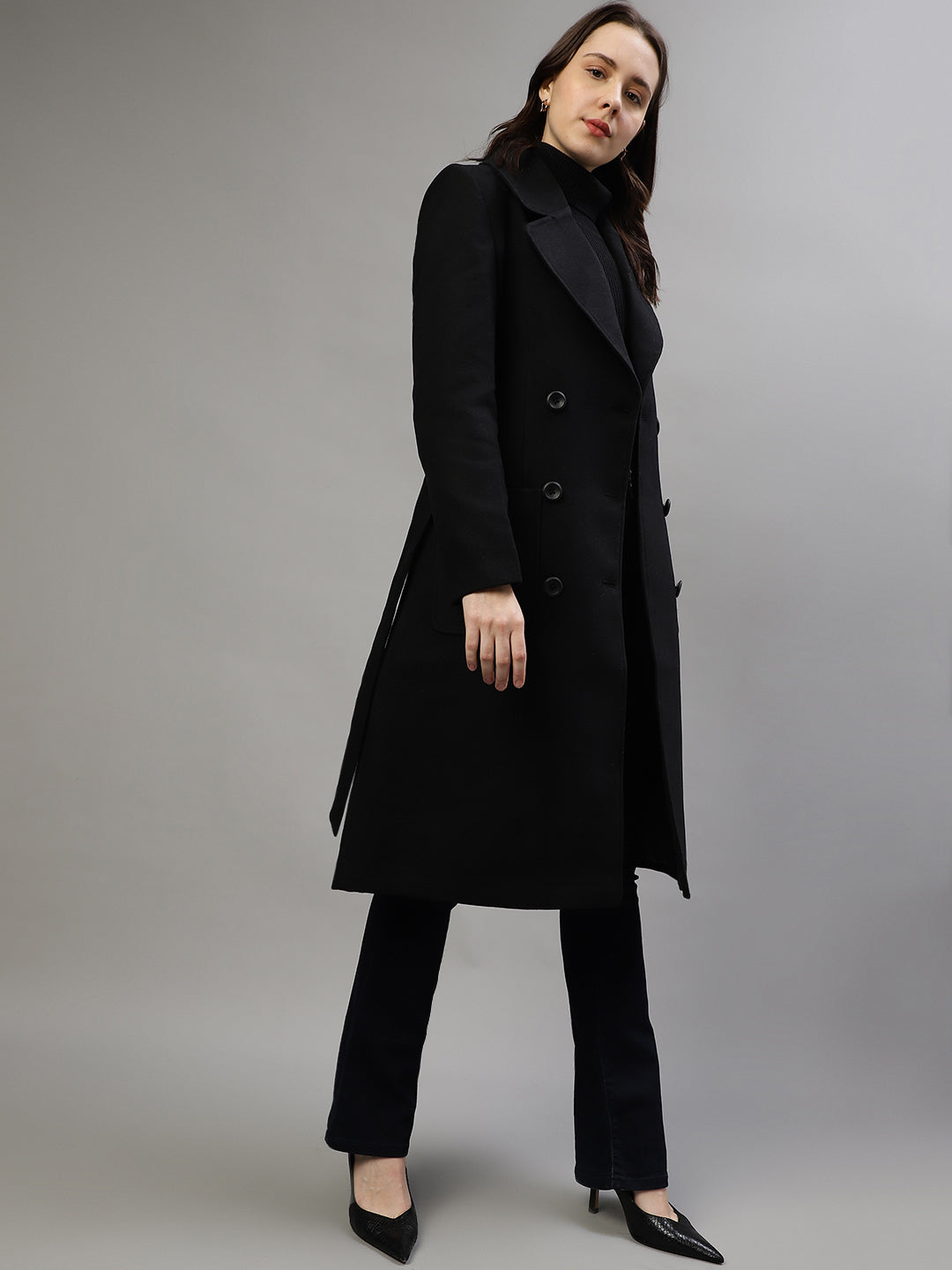 Elle Women Solid Notched Lapel Full Sleeves Overcoat