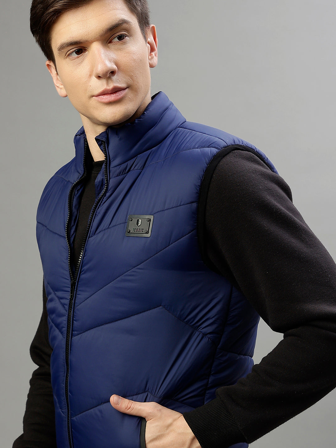 Iconic Men Solid Stand Collar Sleeveless Jacket