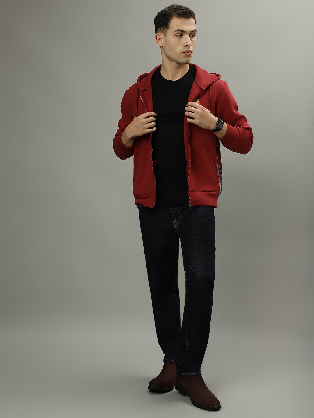 Iconic Men Red Solid Hooded Long Sleeves Sweatshirt