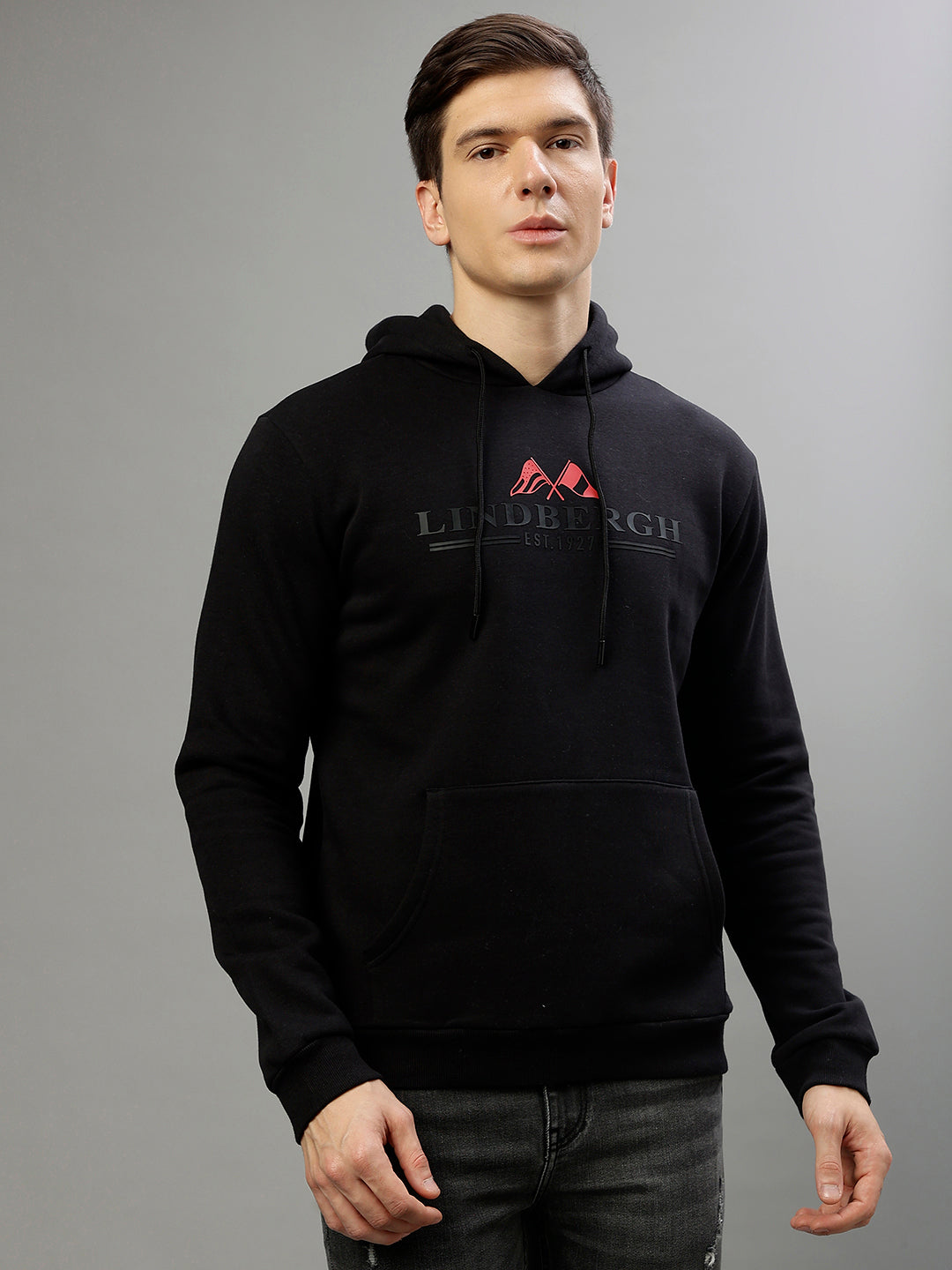 Lindbergh Men Solid Hooded Full Sleeves Sweatshirt