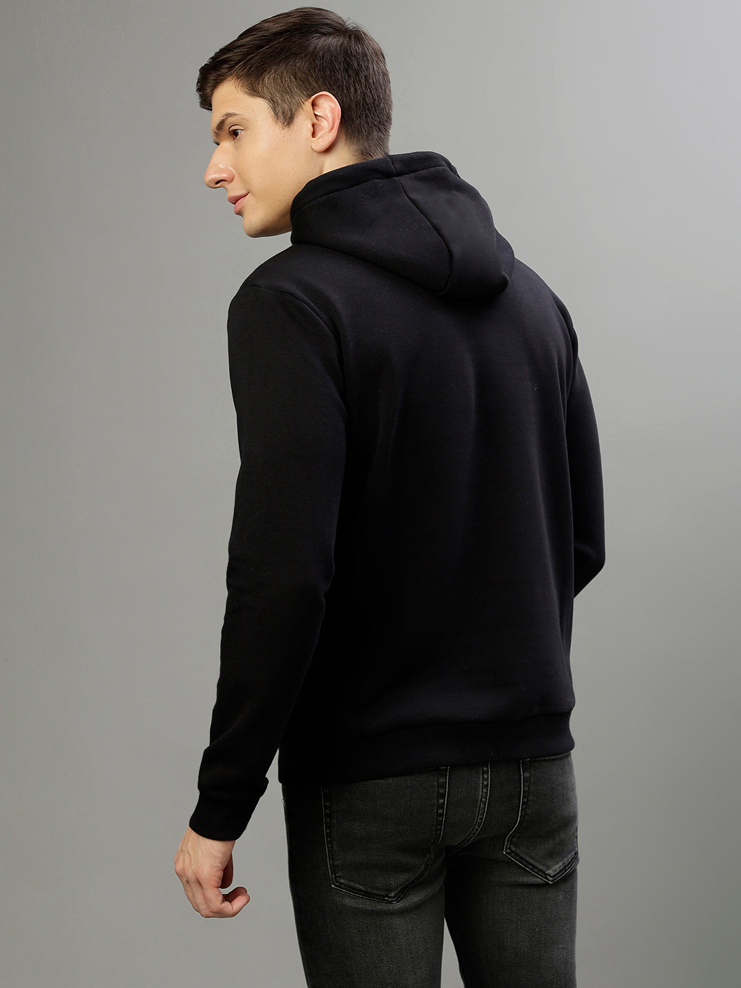 Lindbergh Men Solid Hooded Full Sleeves Sweatshirt