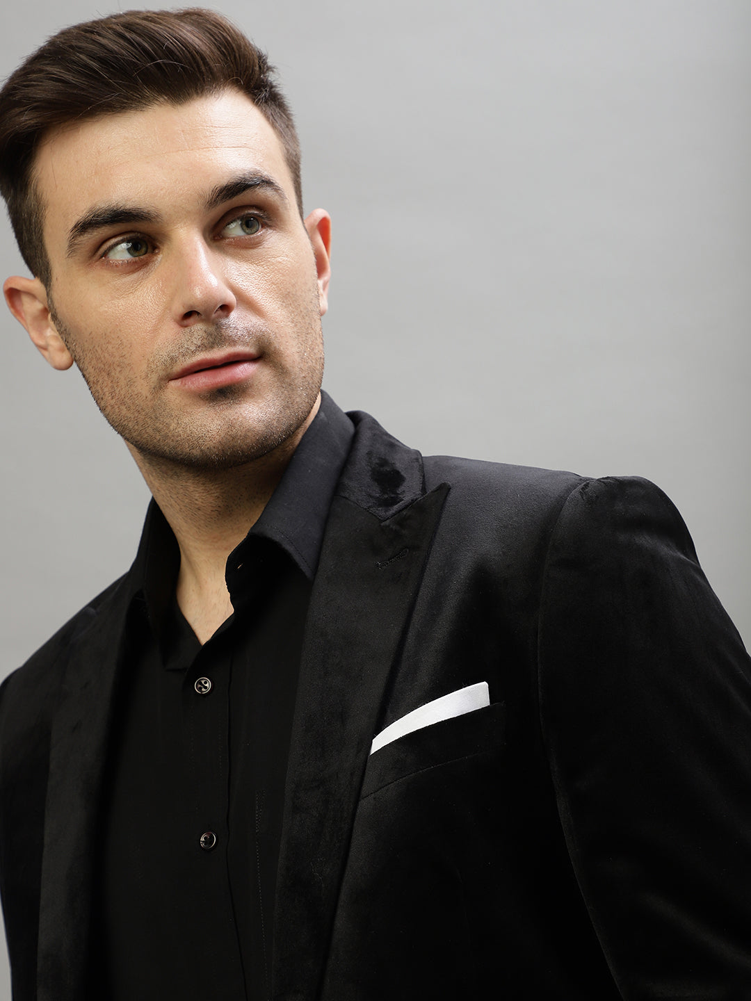 Lindbergh Men Solid Notched Lapel Full Sleeves Blazer