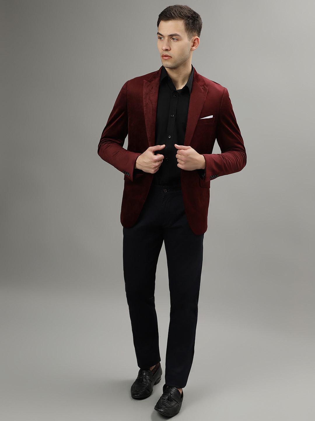 Lindbergh Men Burgundy Single-Breasted Peaked Lapel Long Sleeves Blazer