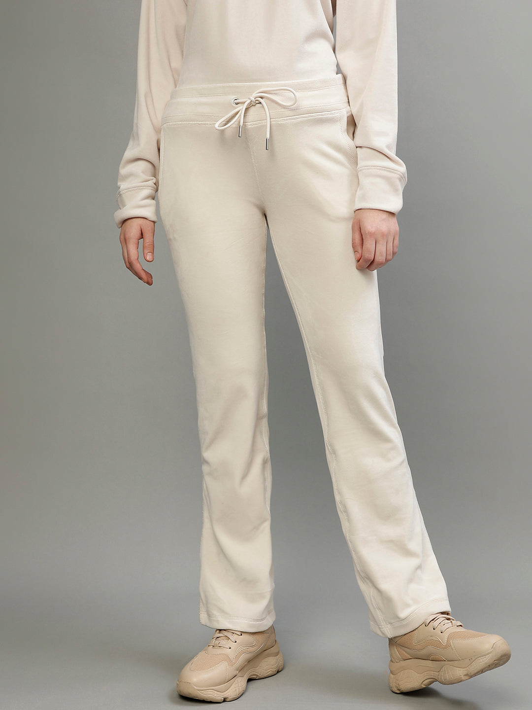 Dkny Women Cream Solid Loose Fit Sweatpants