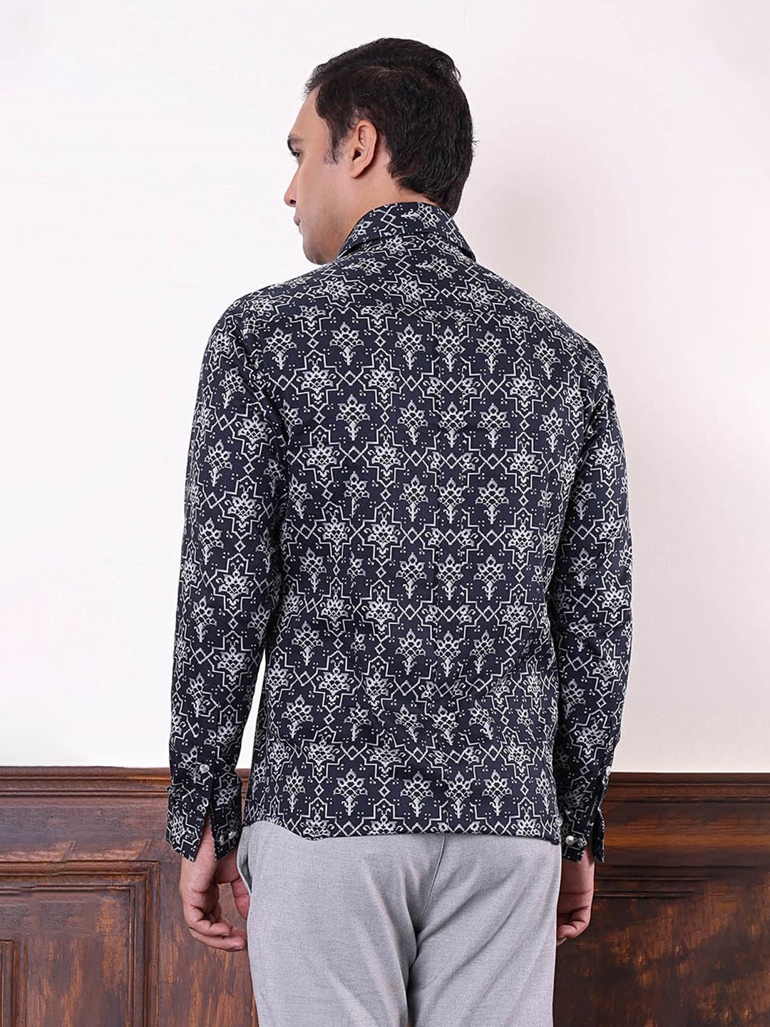 Abkasa Men Multi Collar Shirt