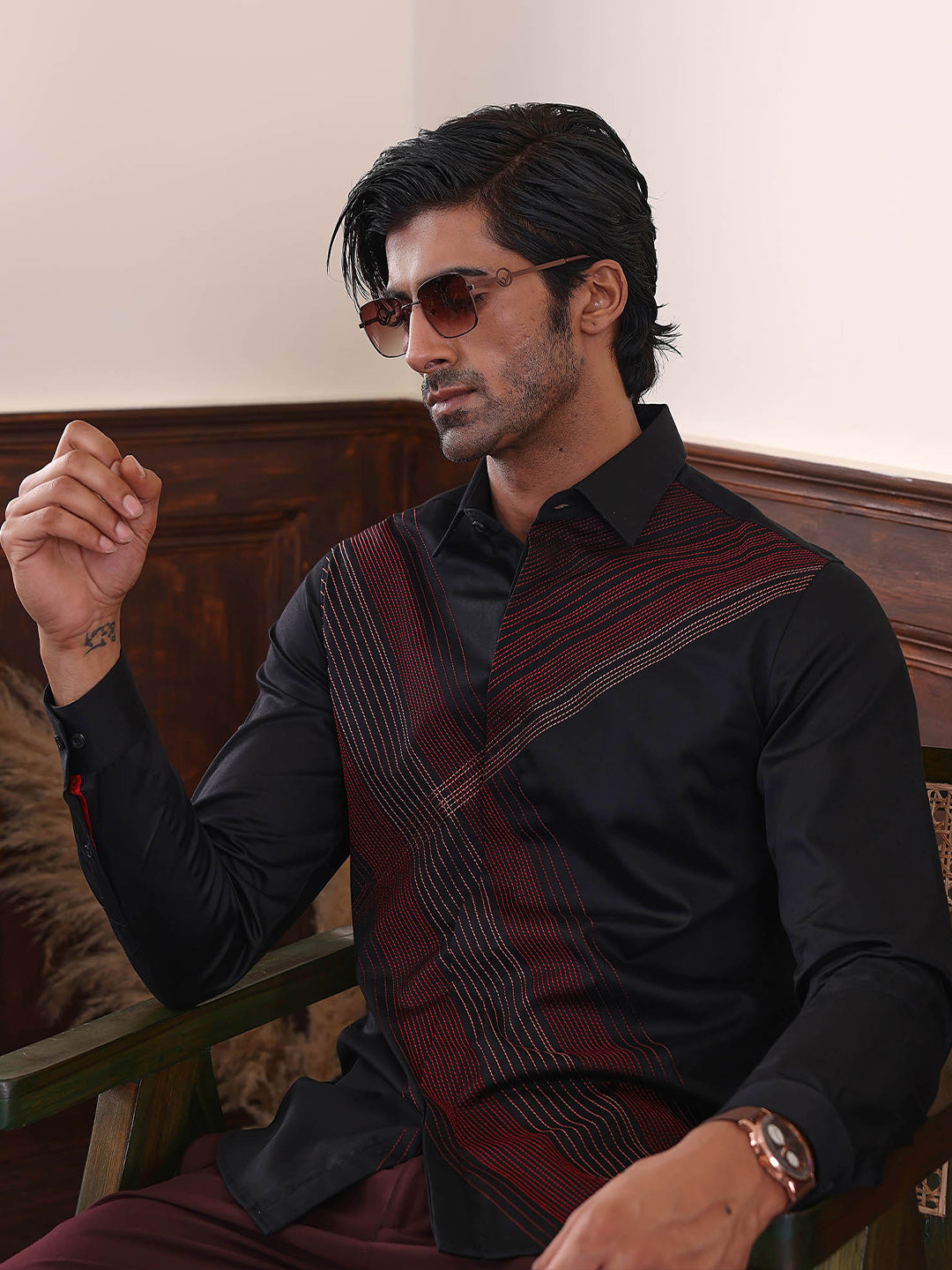 Abkasa Men Black Collar Shirt