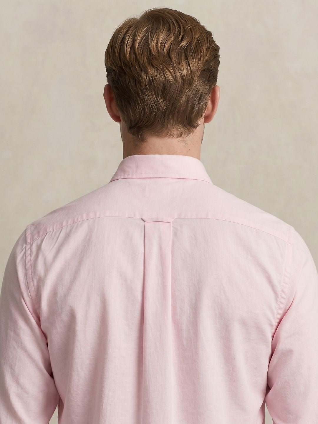 Gant Men Pink Solid Regular Fit Classic Poplin Shirt