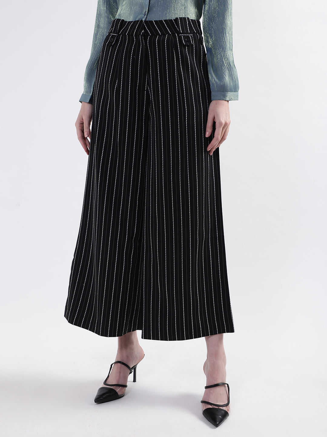 Centrestage Women Black Solid Regular Fit Trouser