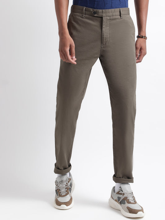 Iconic Men Olive Solid Regular Fit Trouser