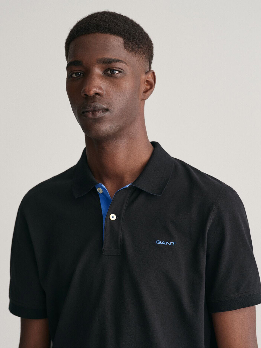 Gant Men Purple Solid Collared Short Sleeves Polo Tshirt