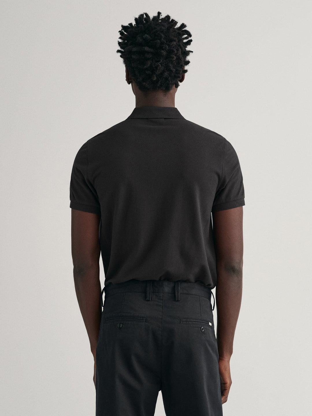 Gant Men Black Solid Polo Collar Short Sleeves Tshirt
