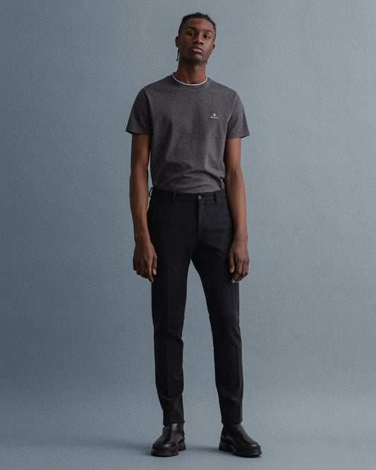 Gant Men Black Solid Regular Fit Trouser