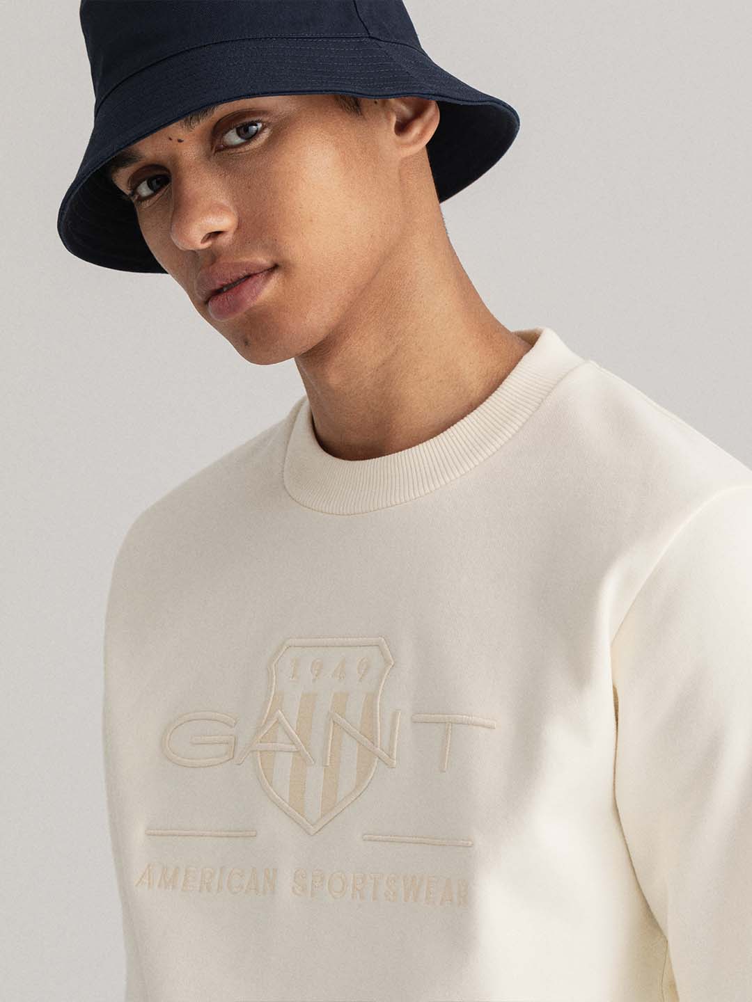 Gant Men Crew Neck Sweatshirt