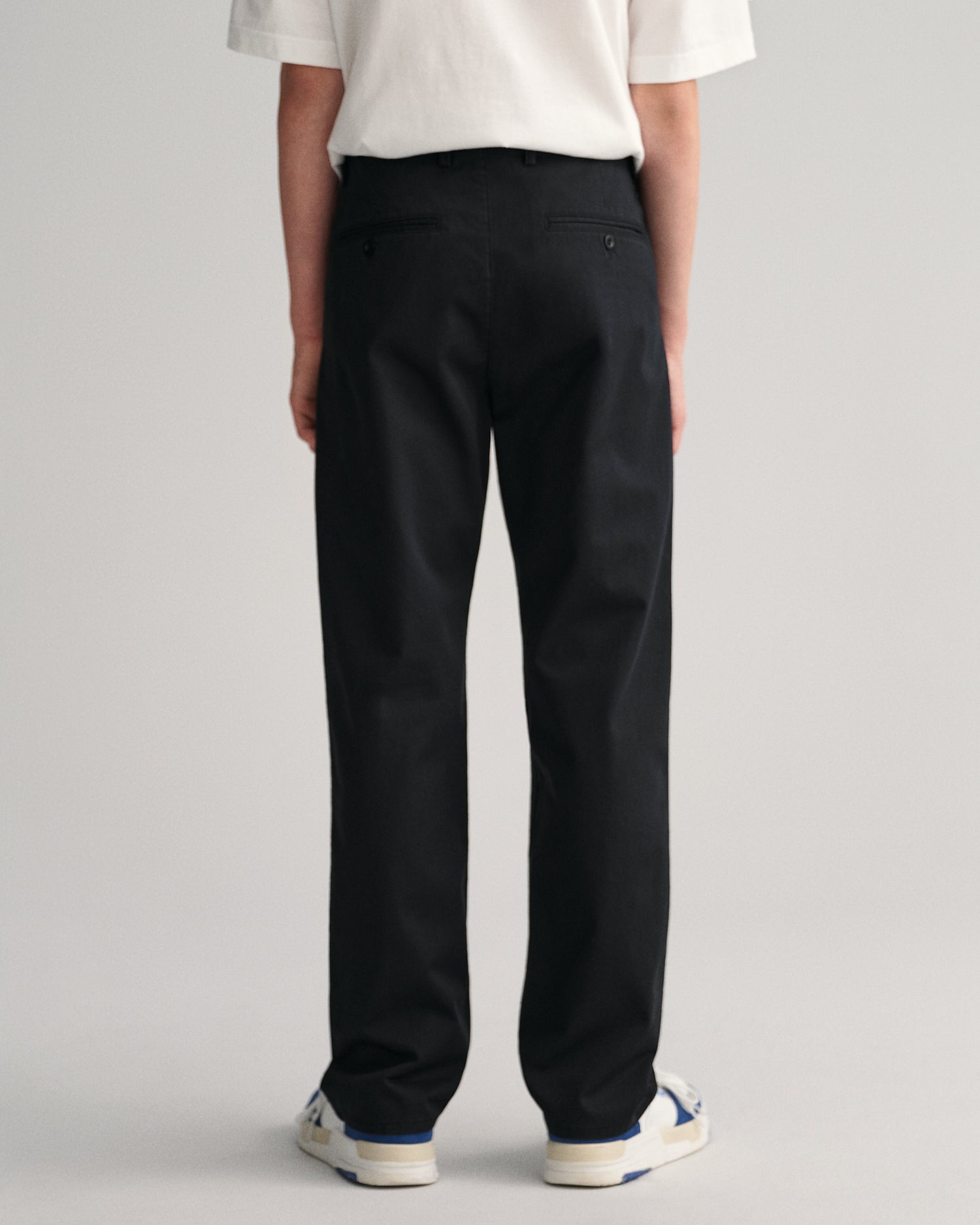 Gant Kids Black Solid Regular Fit Trouser