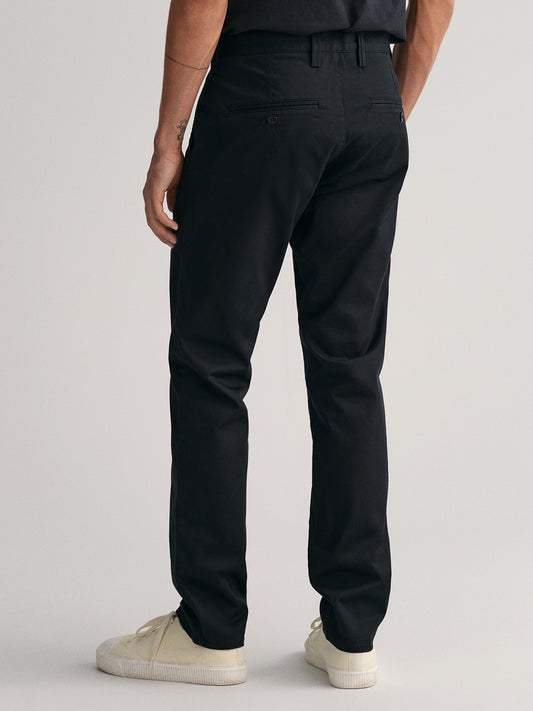 Gant Men Black Solid Slim Fit Mid-Rise Trouser