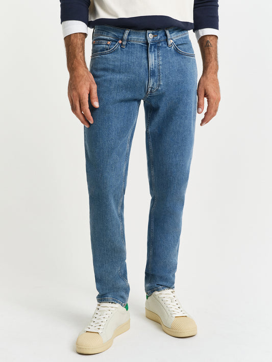 Gant Men Blue Slim Fit Solid Jeans