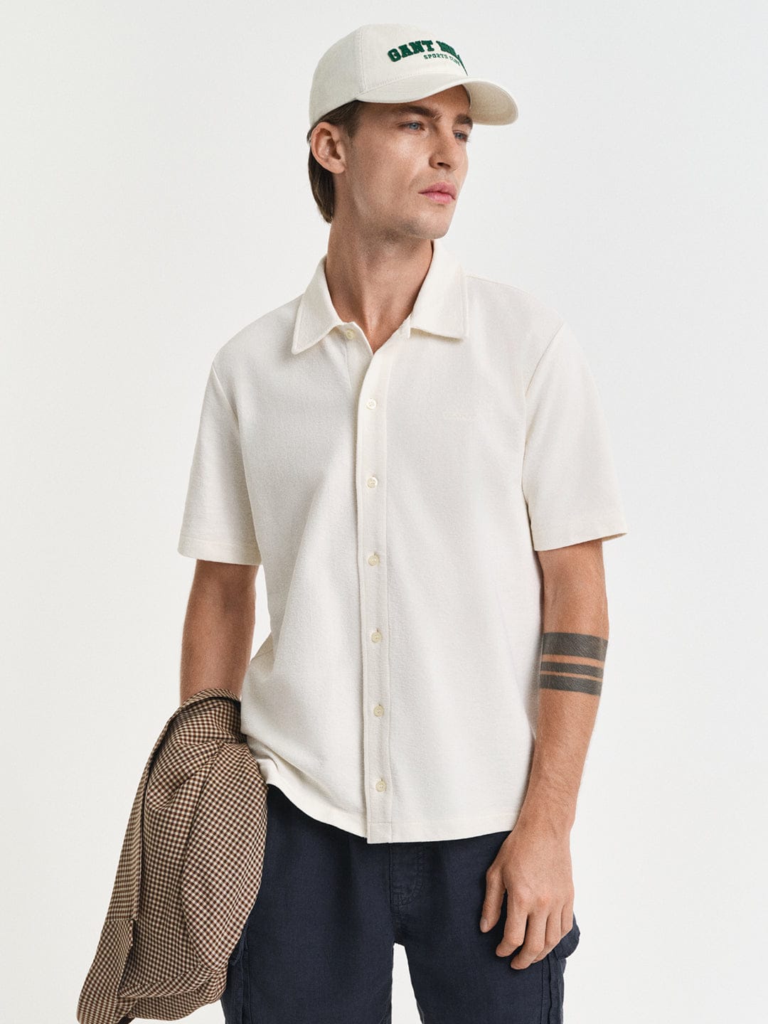 Gant Men Cream Solid Collar Shirt