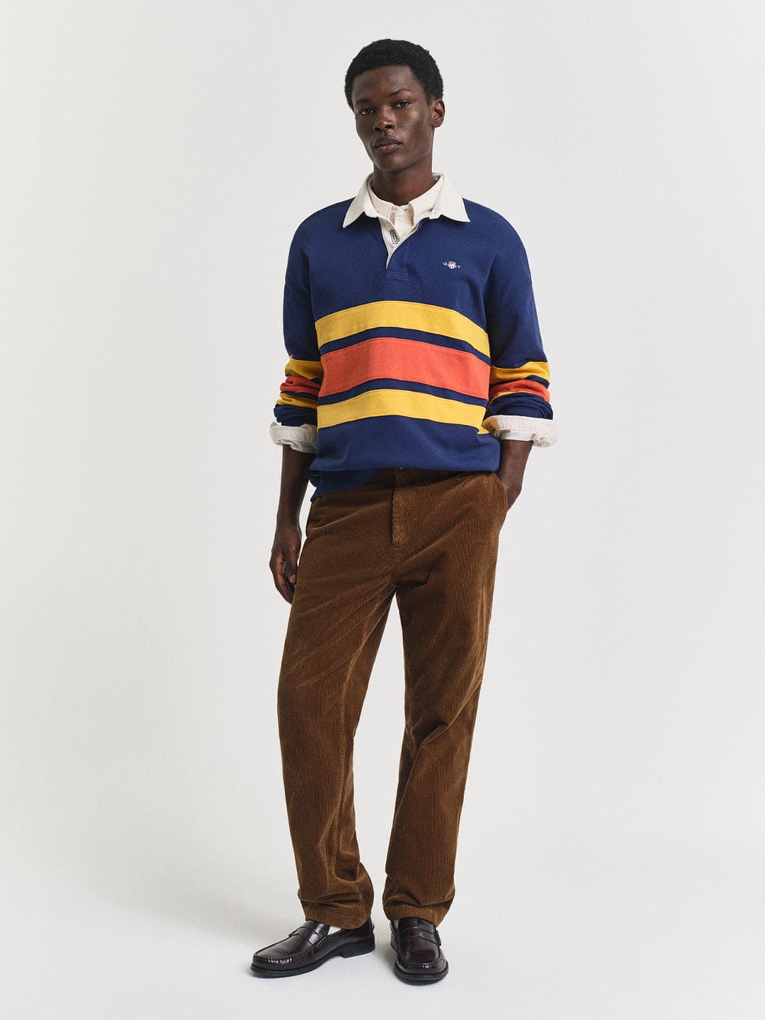 Gant Men Brown Regular Fit Solid Trouser