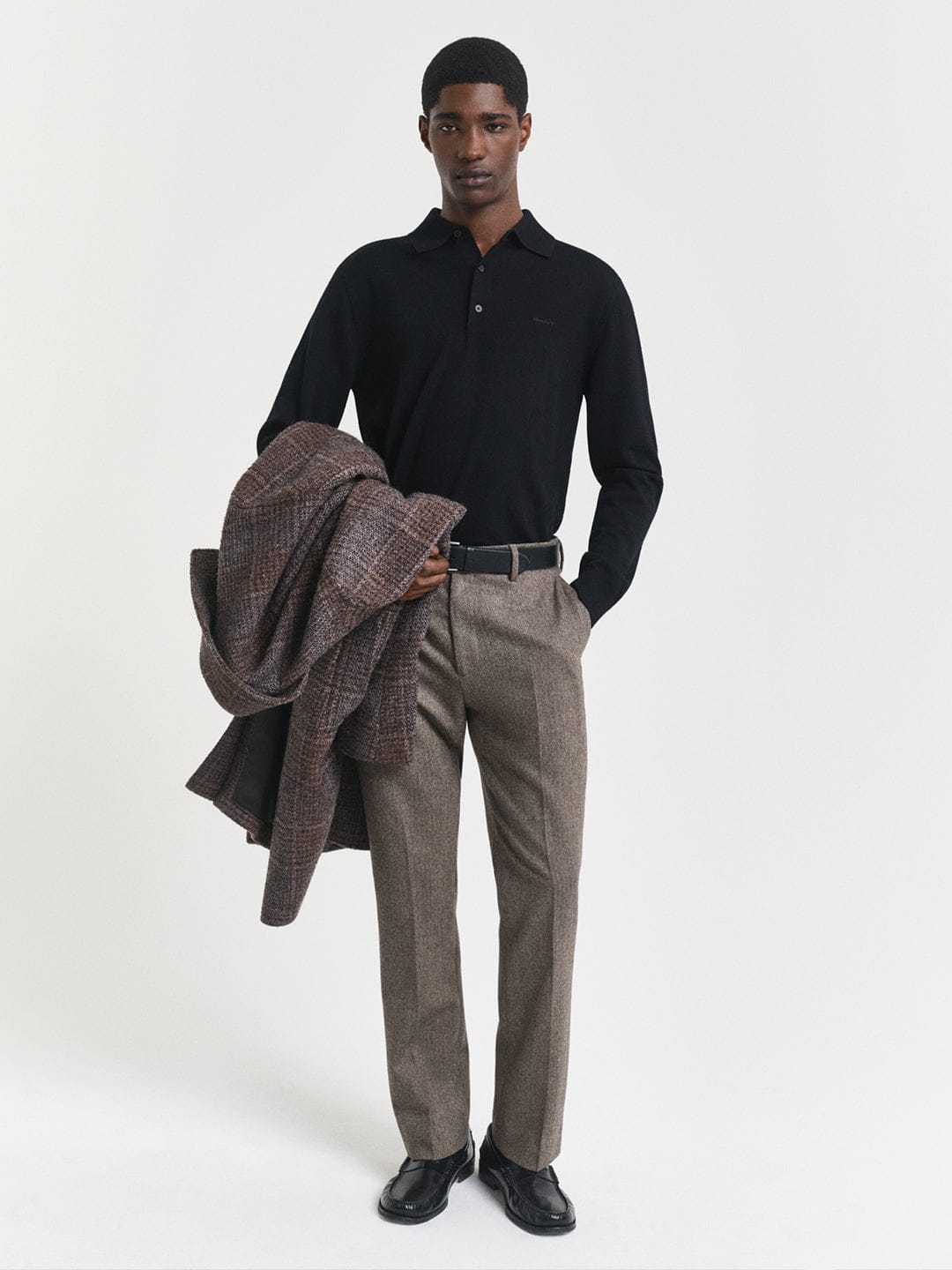 Gant Men Black Solid Collar Sweater