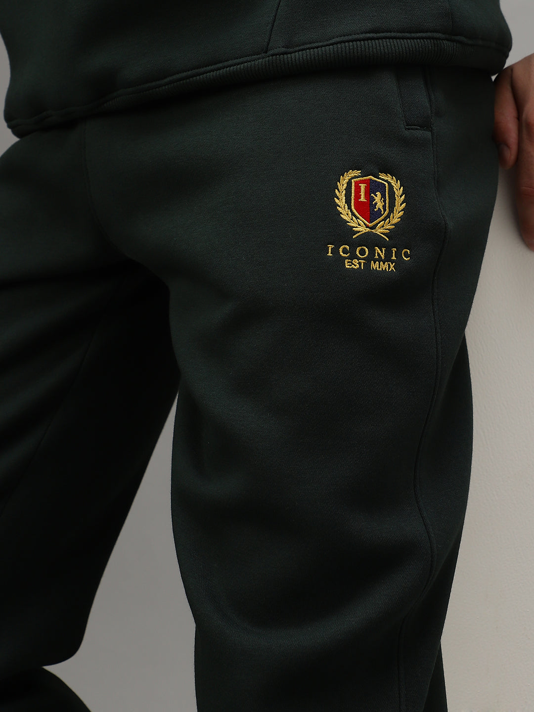 Iconic Men Green Solid Regular Fit Mid-Rise Track Pants