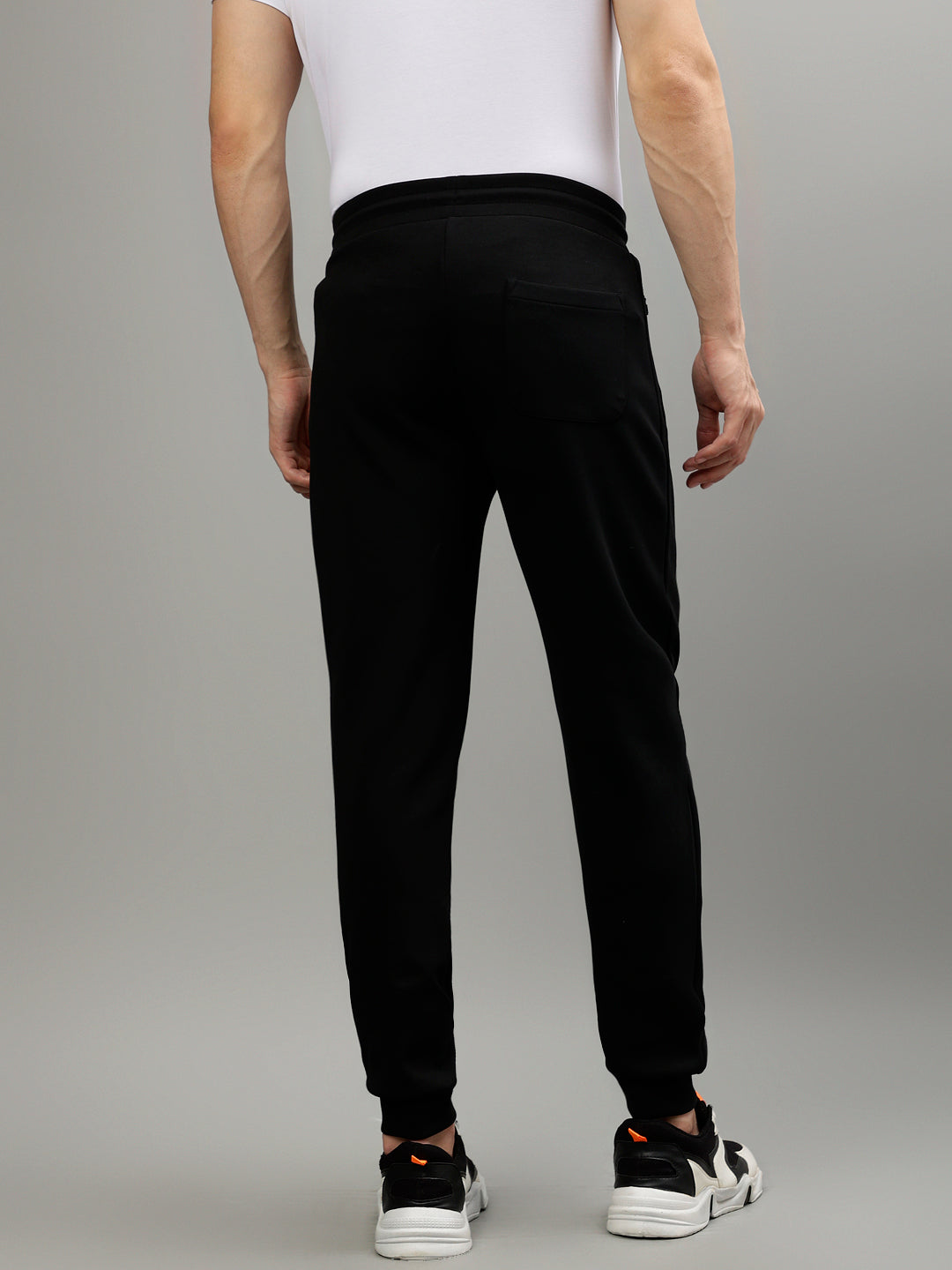 Iconic Men Black Solid Regular Fit Mid-Rise Track Pants