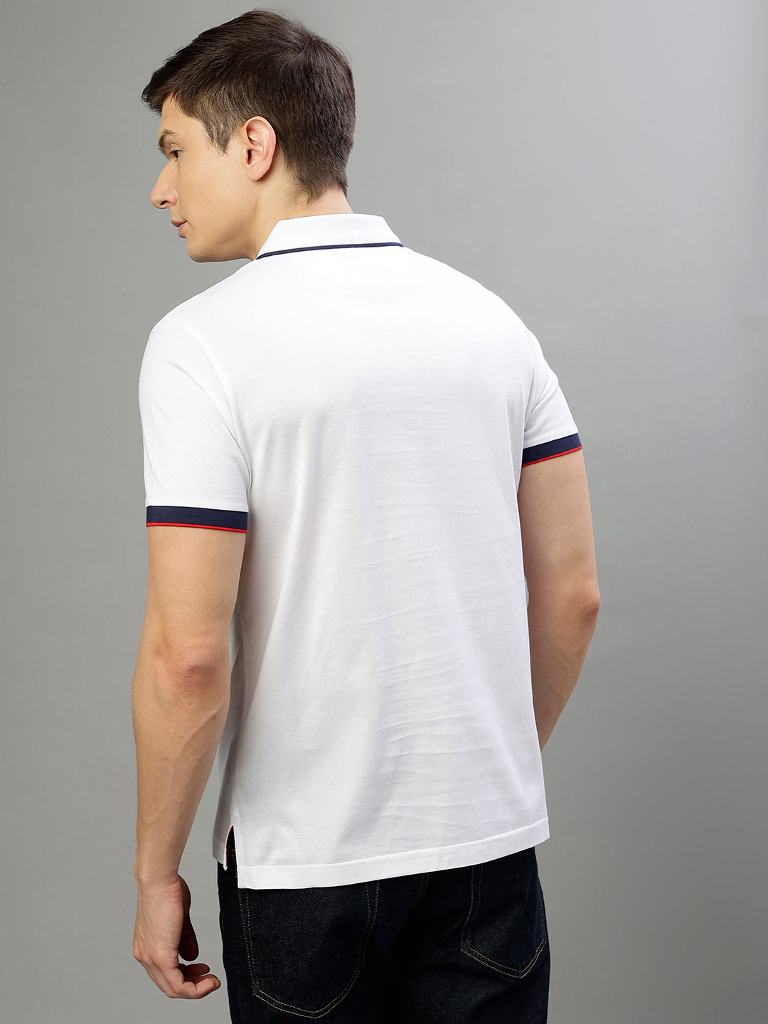 Iconic Men White Solid Polo Collar Short Sleeves Tshirt