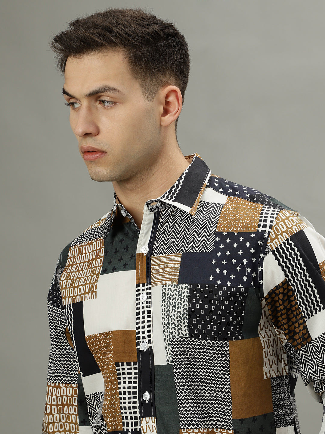 Iconic Men Multicolor Printed Spread Collar Full Sleeves Shirt