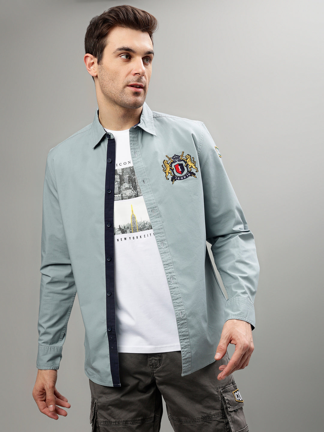 Iconic Men Green Solid Spread Collar Full Sleeves Shirt
