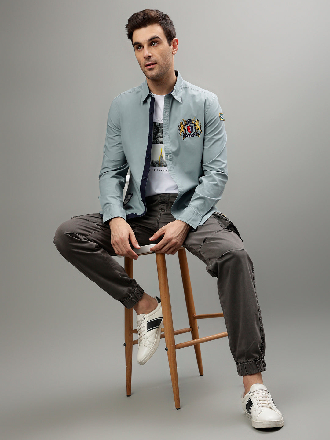 Iconic Men Green Solid Spread Collar Full Sleeves Shirt