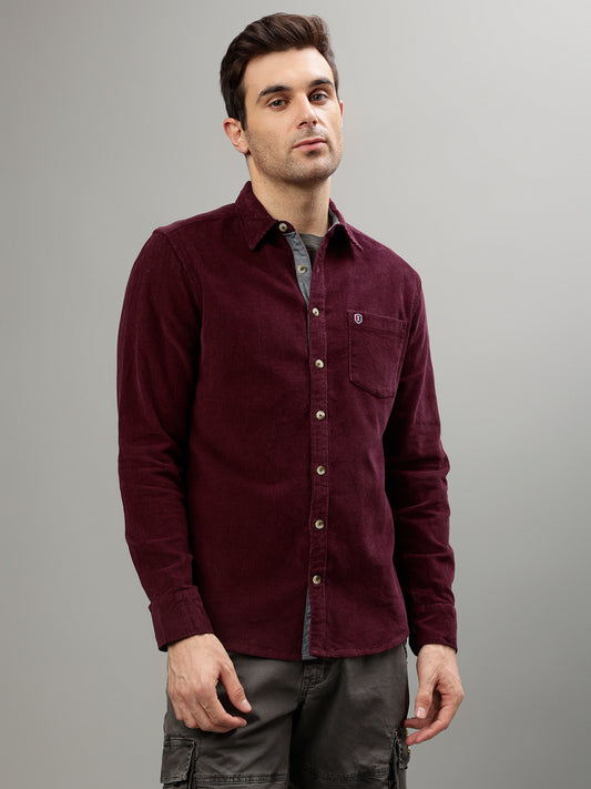 Iconic Men Wine Solid Spread Collar Full Sleeves Shirt