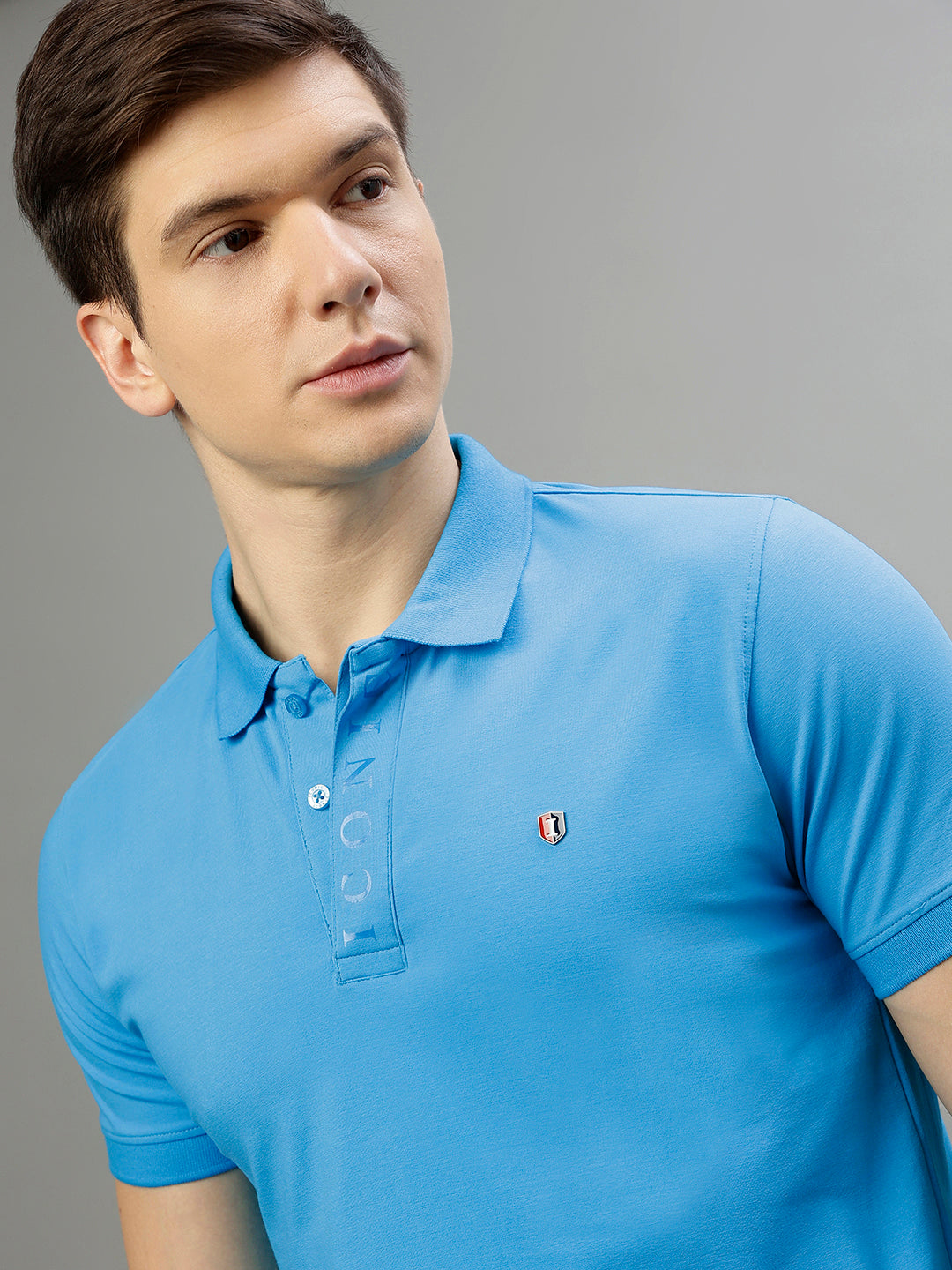 Iconic Men Blue Solid Polo Collar Short Sleeves Tshirt