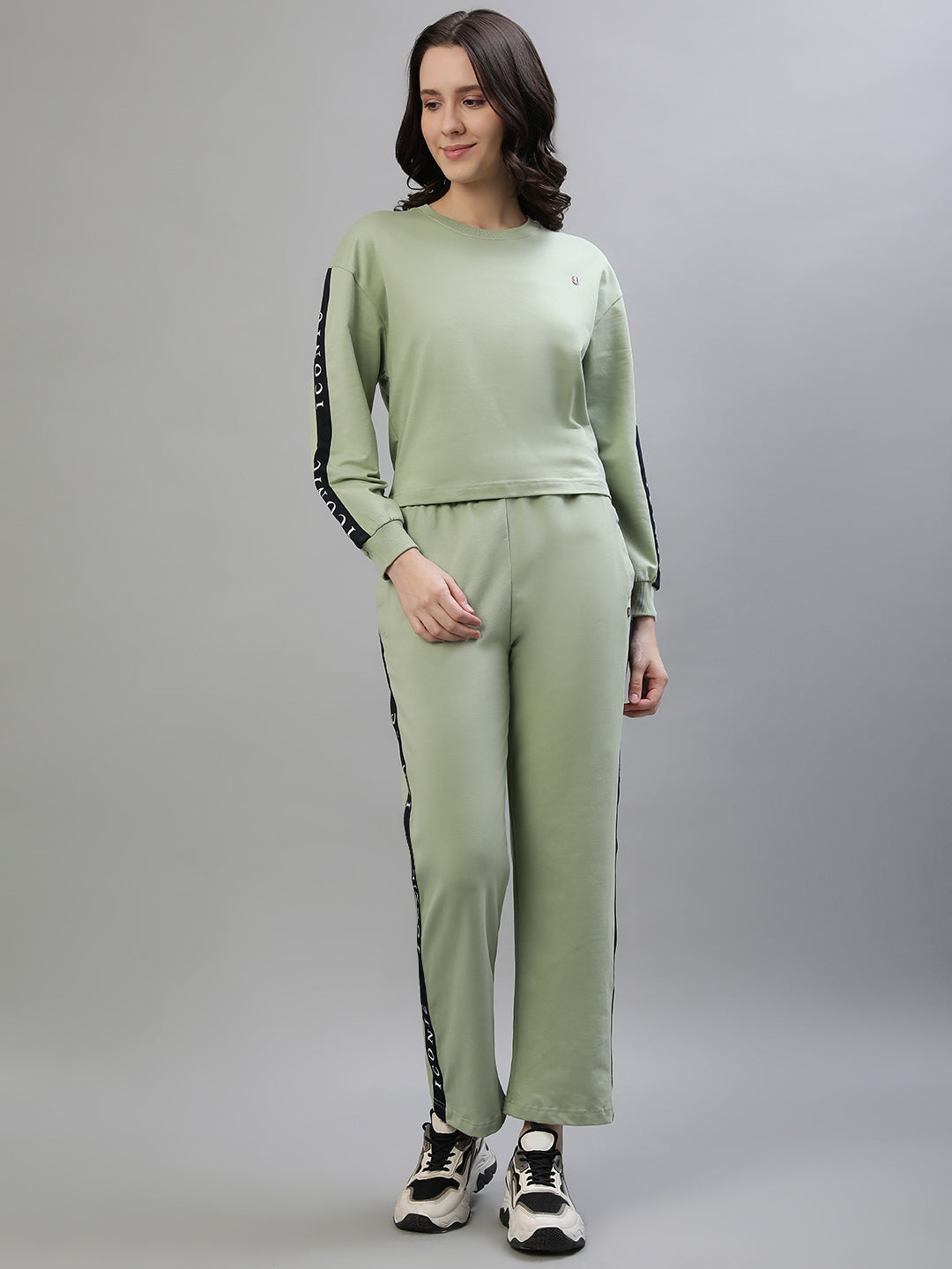 Iconic Women Green Solid Regular Fit Mid-Rise Track Pants