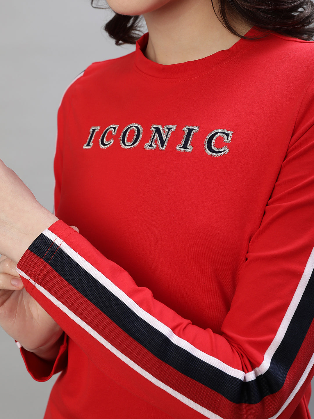 Iconic Women Red Solid Round Neck Full Sleeves Tshirt
