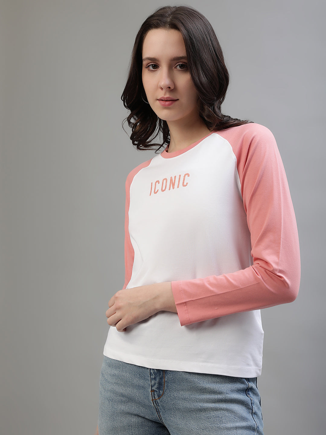 Iconic Women White Colorblocked Round Neck Full Sleeves Tshirt