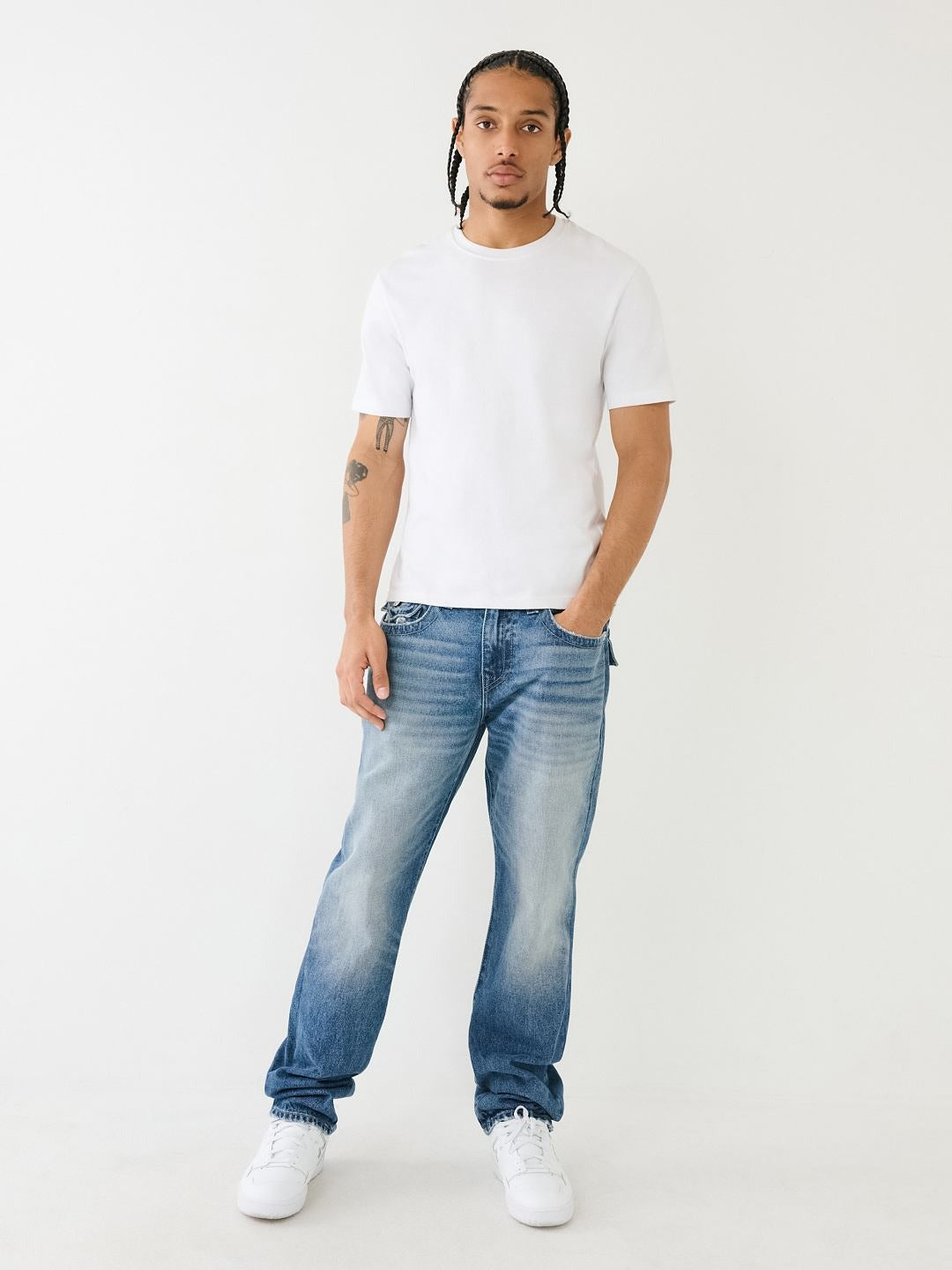 True Religion Men SN Ricky Straight Fit Light Wash Jeans