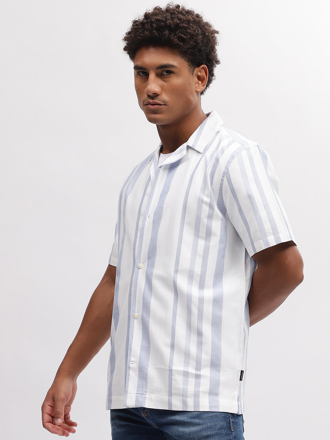 Lindbergh Men Blue Striped Resort Collar Short Sleeves Shirt