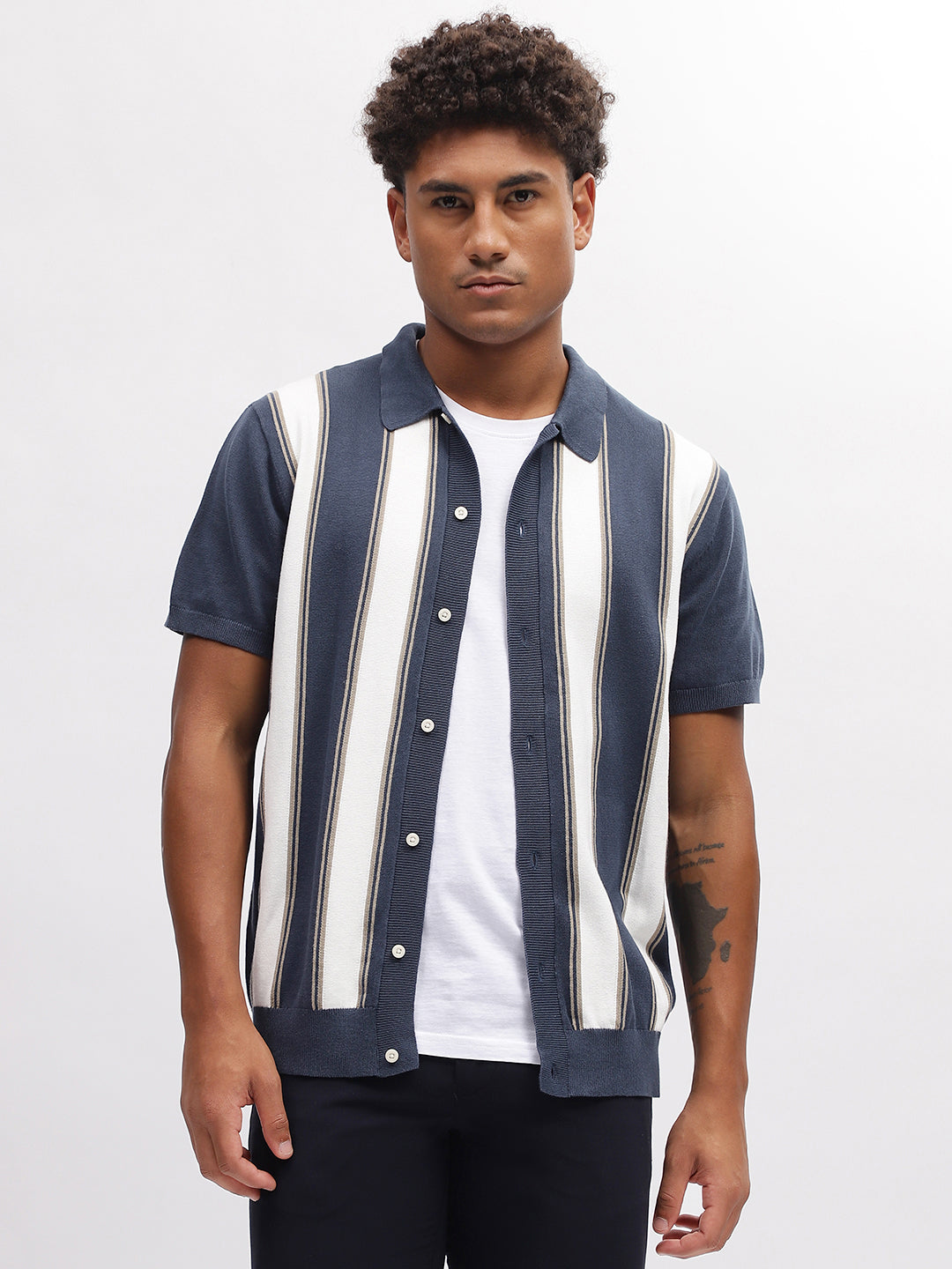 Lindbergh Men Blue Striped Spread Collar Short Sleeves Shirt